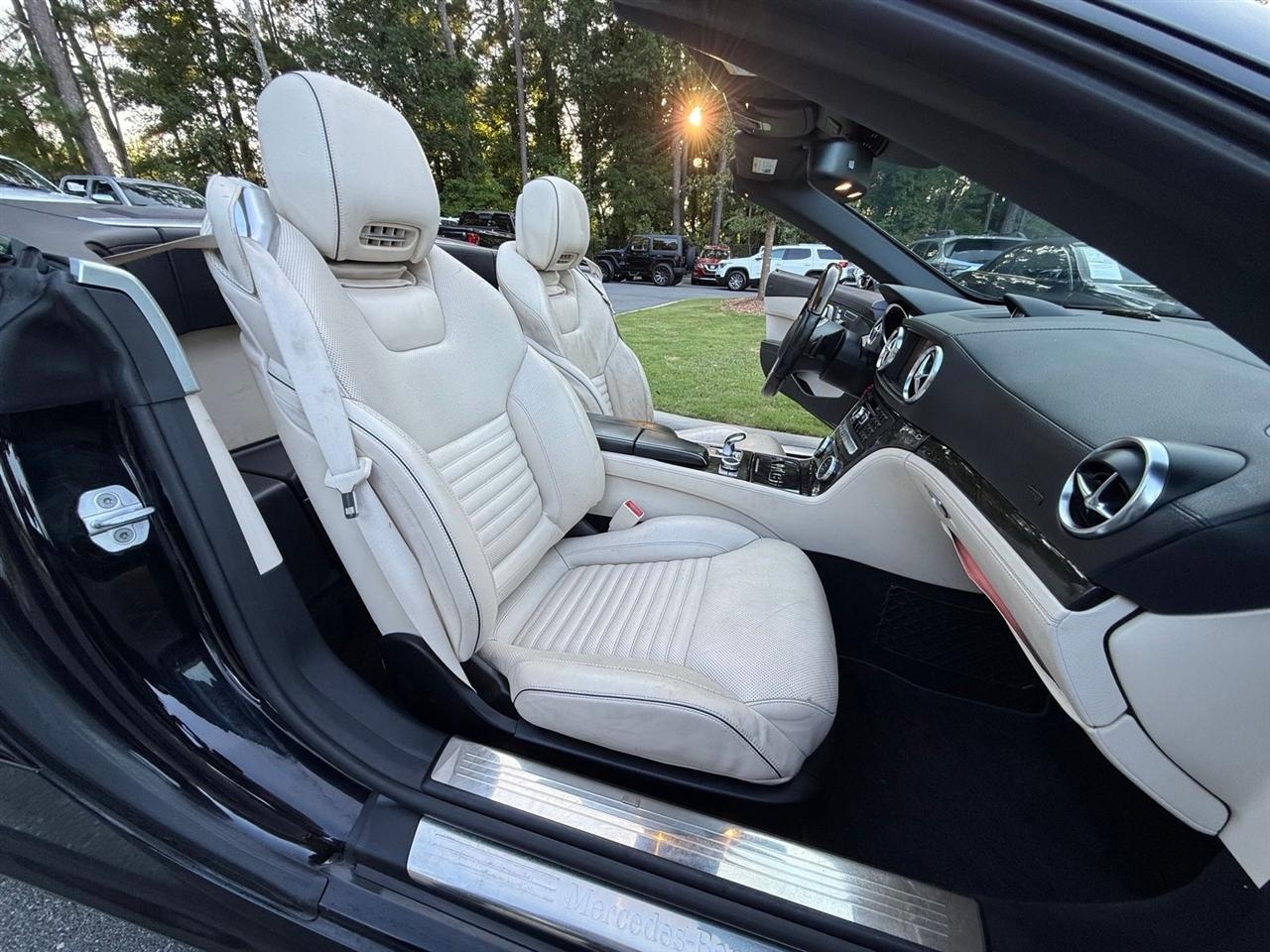Mercedes-Benz SL-Class  2013
