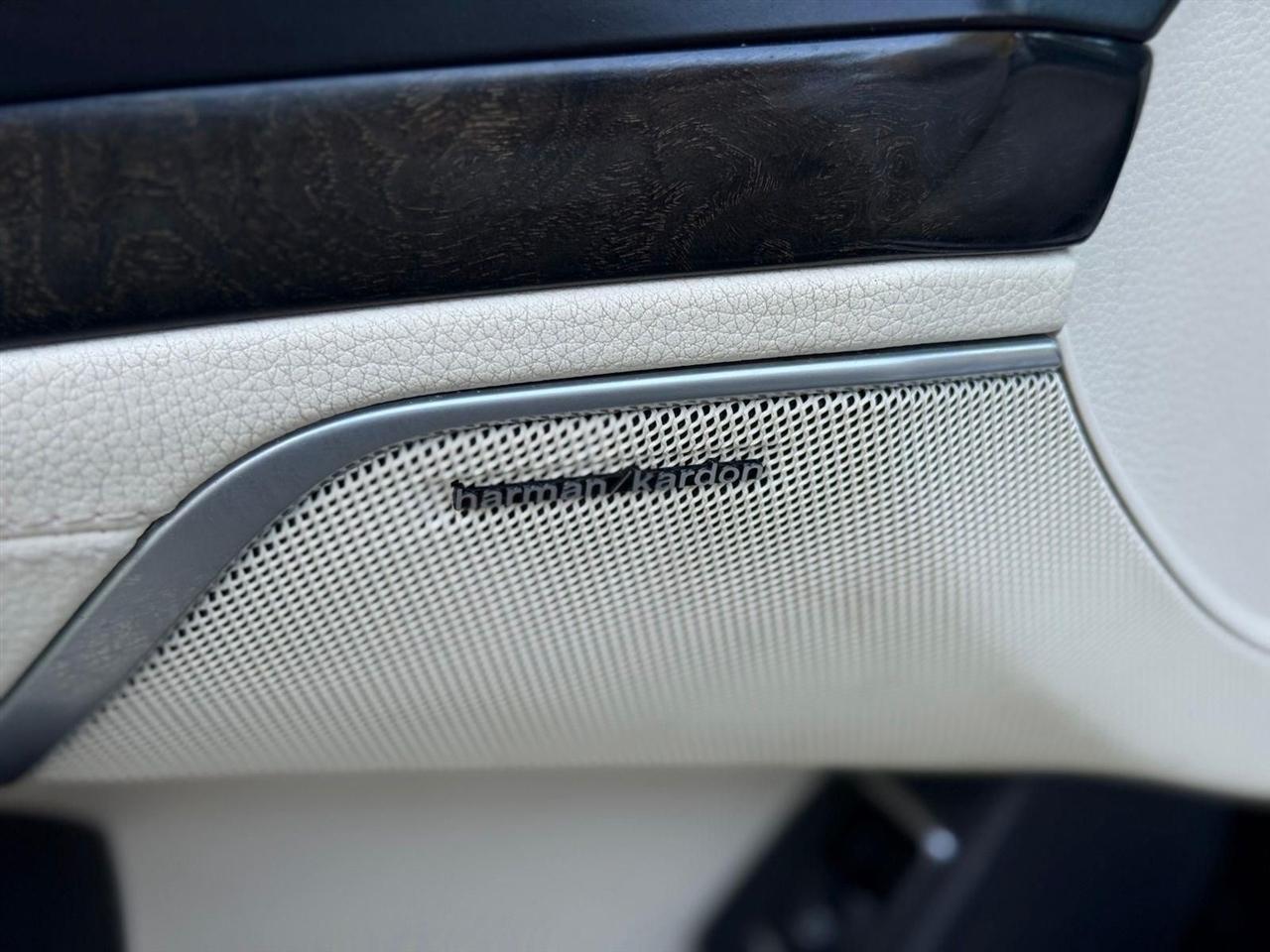 Mercedes-Benz SL-Class  2013
