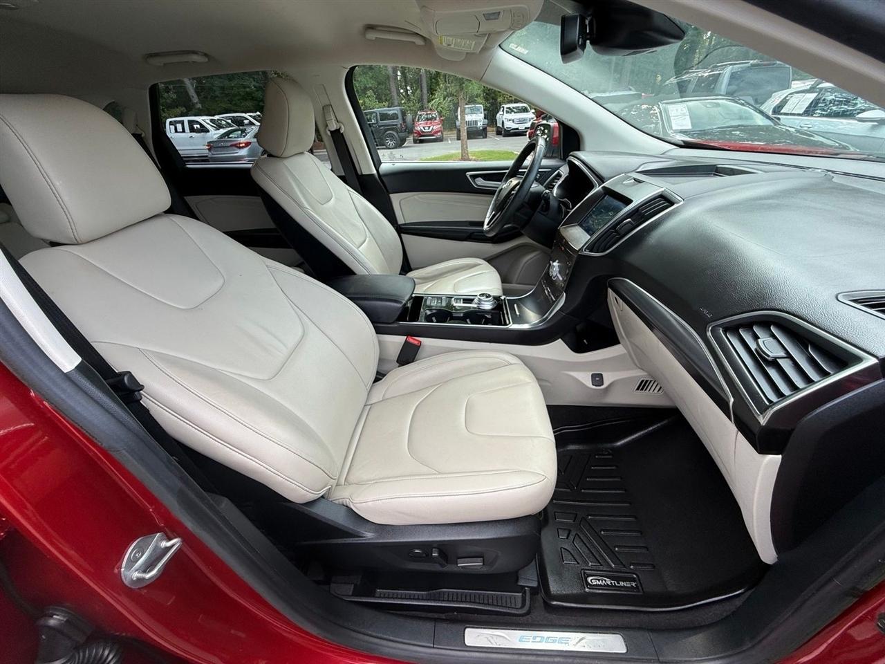 Ford Edge  2020