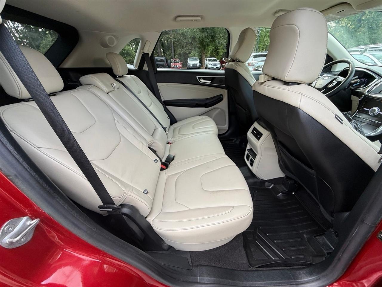 Ford Edge  2020