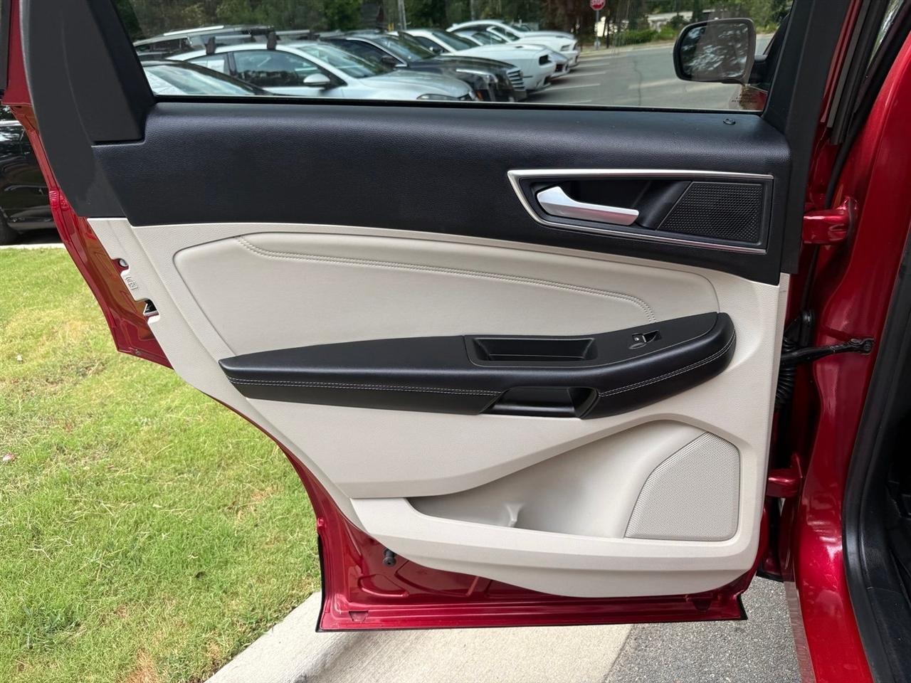 Ford Edge  2020