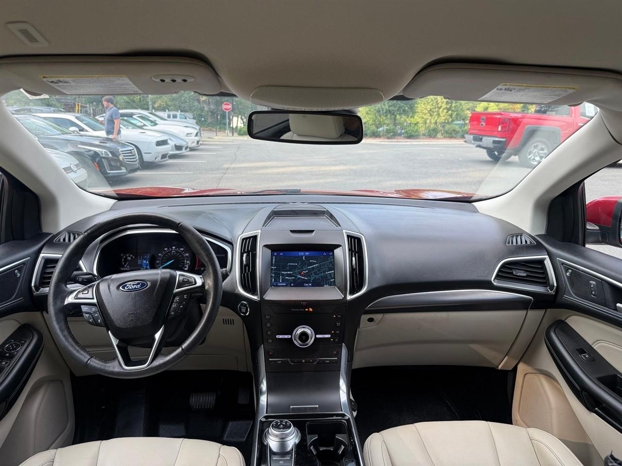 Ford Edge  2020
