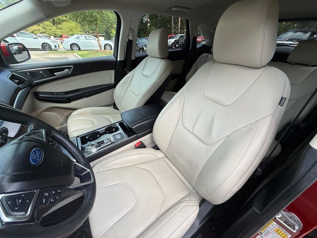 Ford Edge  2020