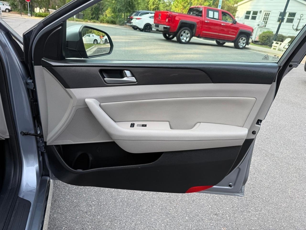 Hyundai Sonata  2017
