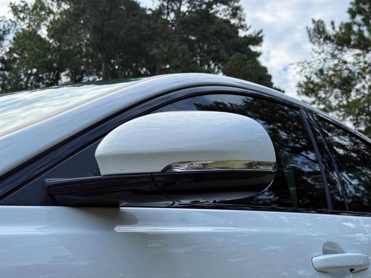 Jaguar XE  2020