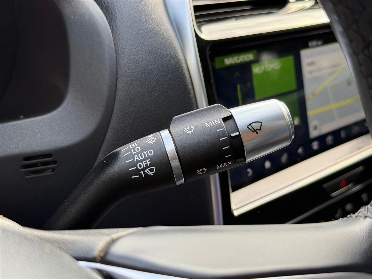 Jaguar XE  2020