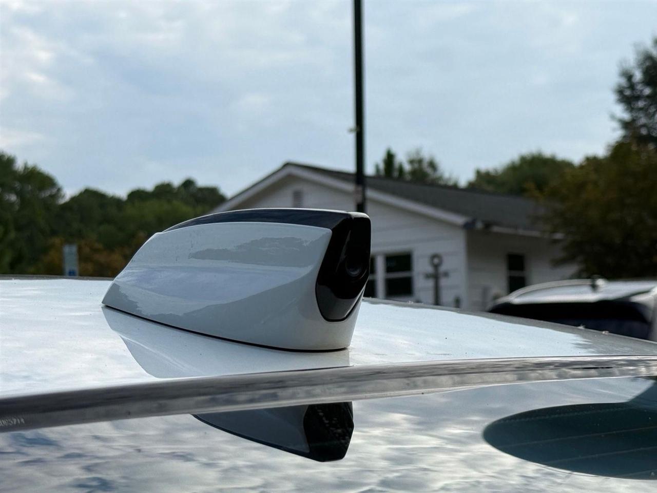 Jaguar XE  2020