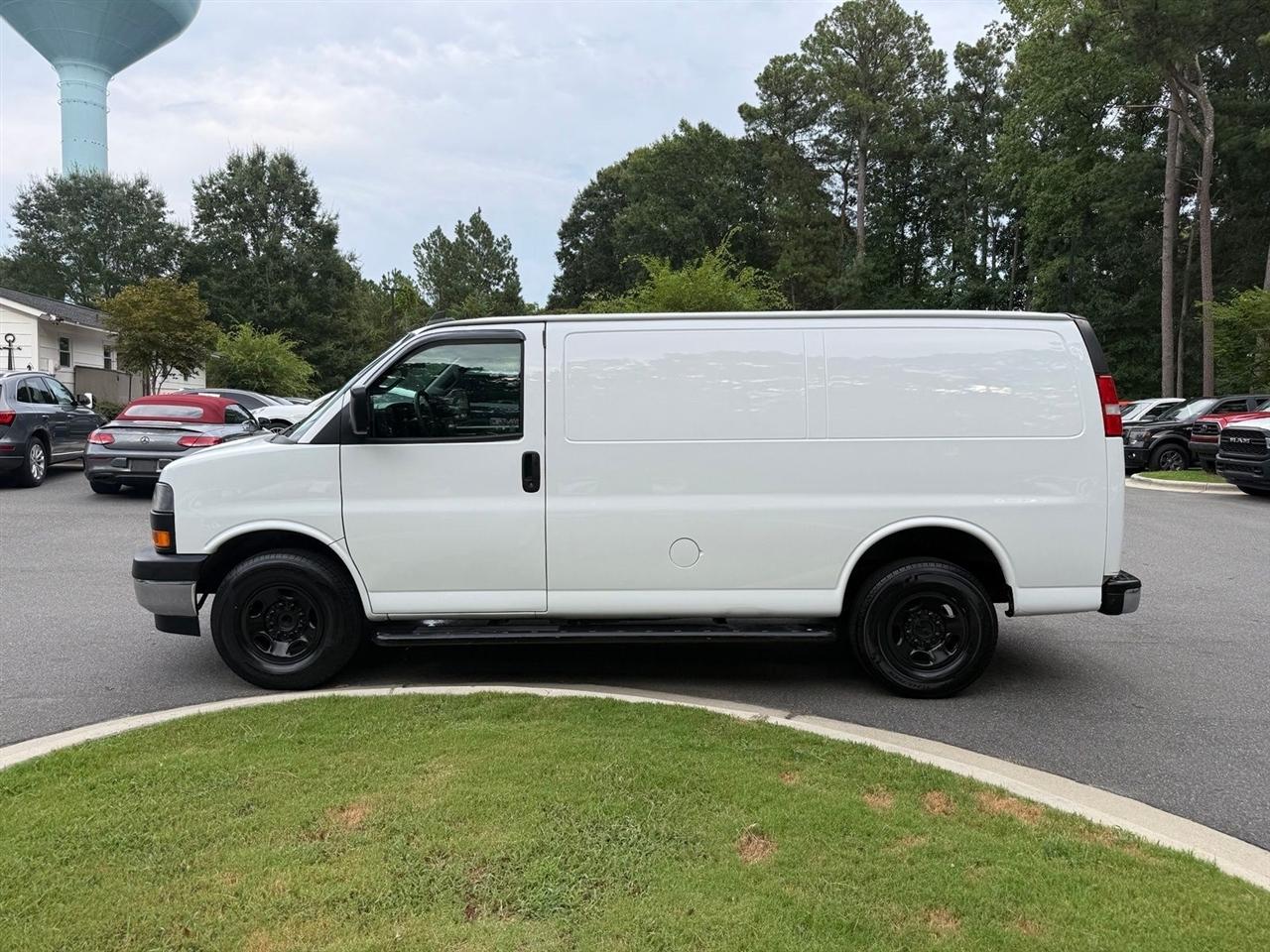 GMC Savana  2021