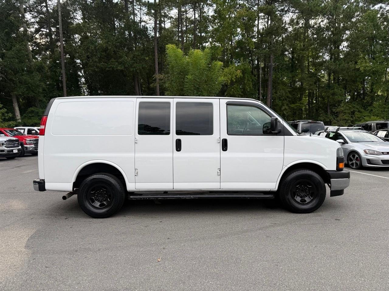 GMC Savana  2021