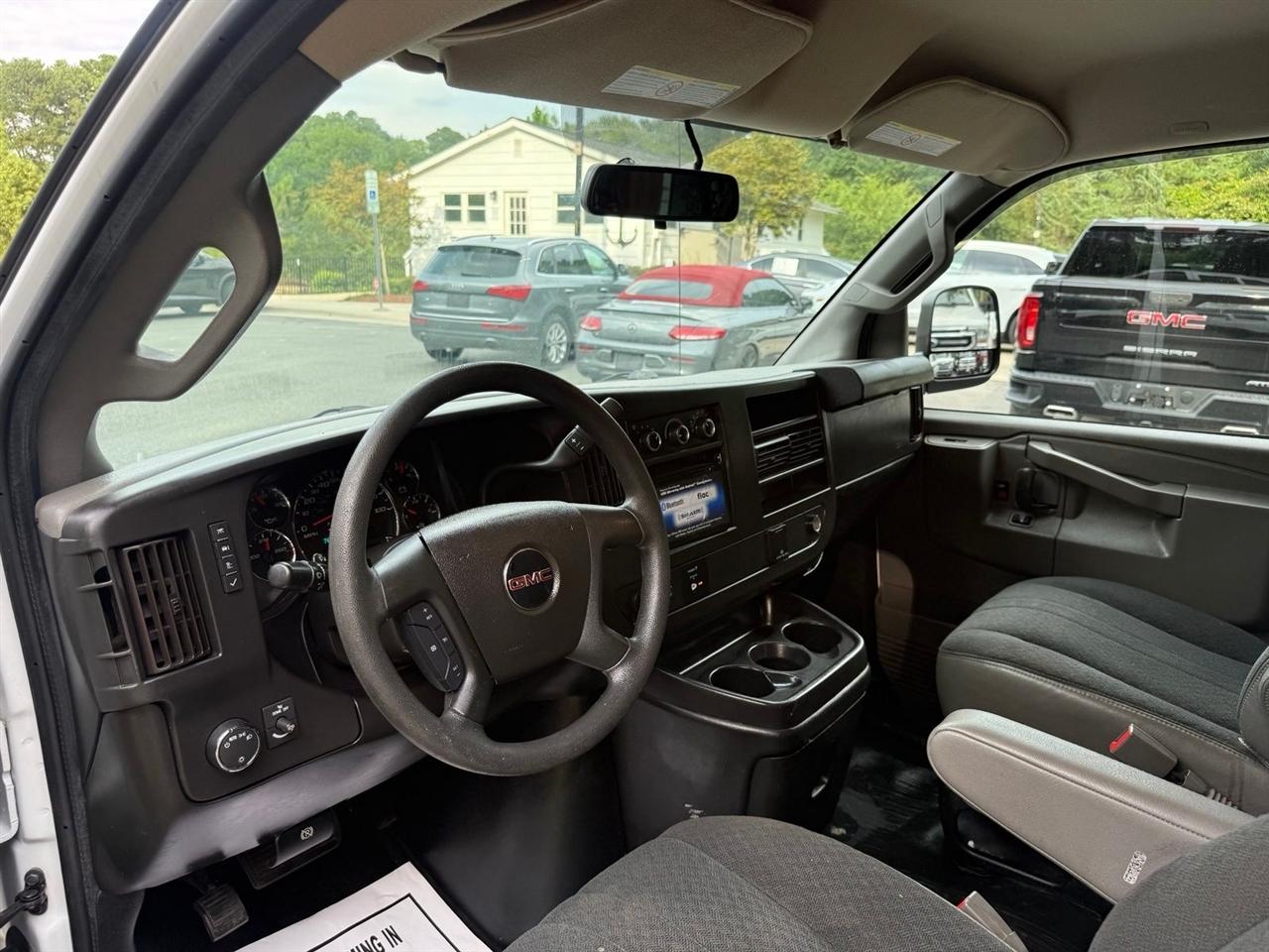 GMC Savana  2021
