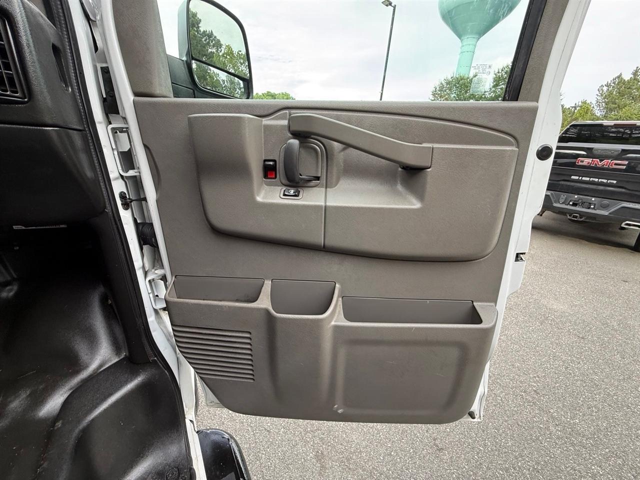 GMC Savana  2021