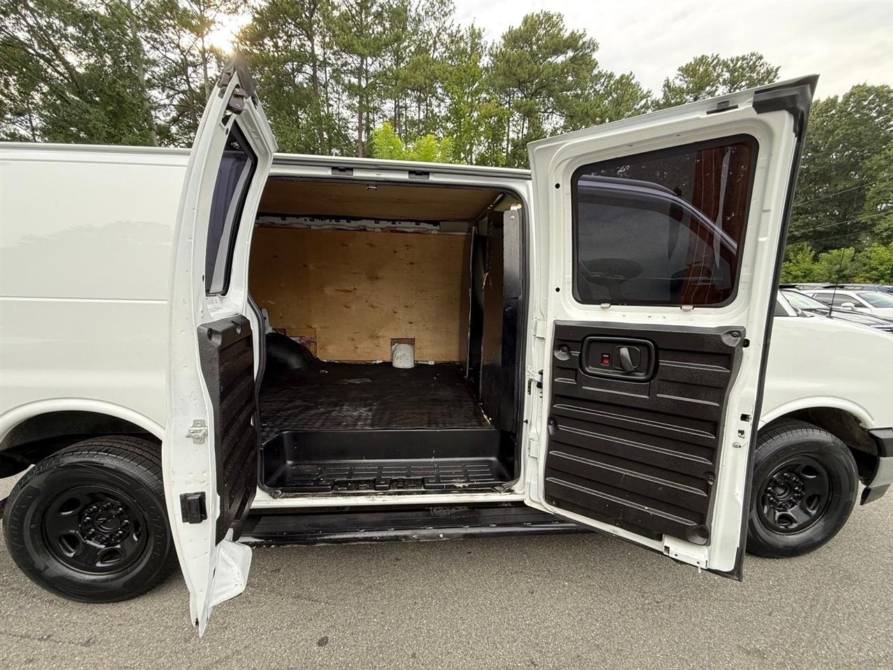 GMC Savana  2021