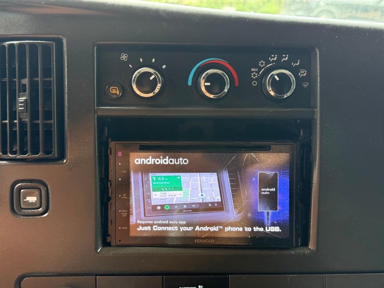 GMC Savana  2021