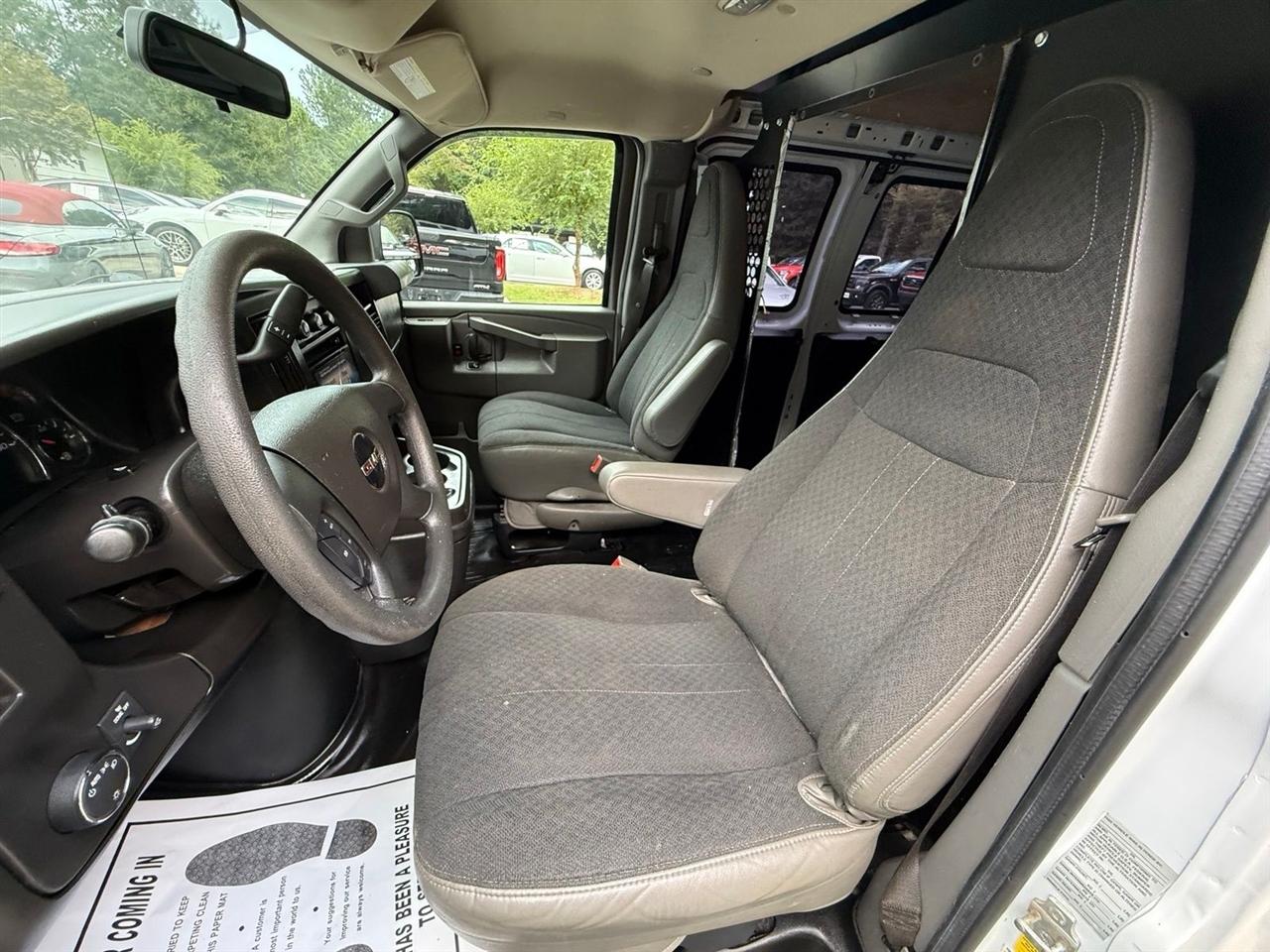 GMC Savana  2021