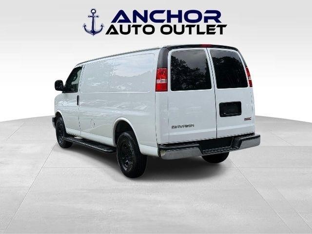 GMC Savana  2021