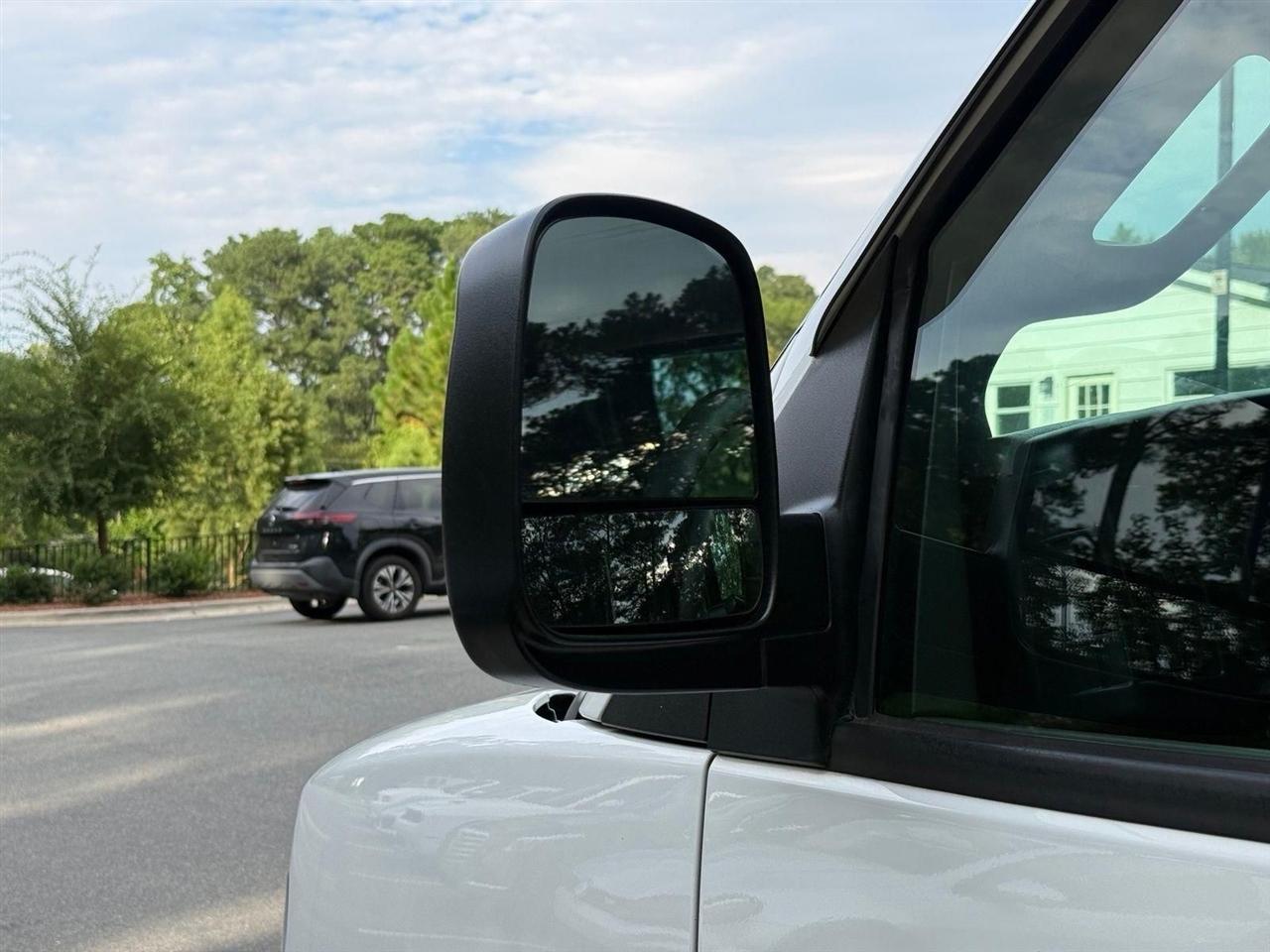 GMC Savana  2021