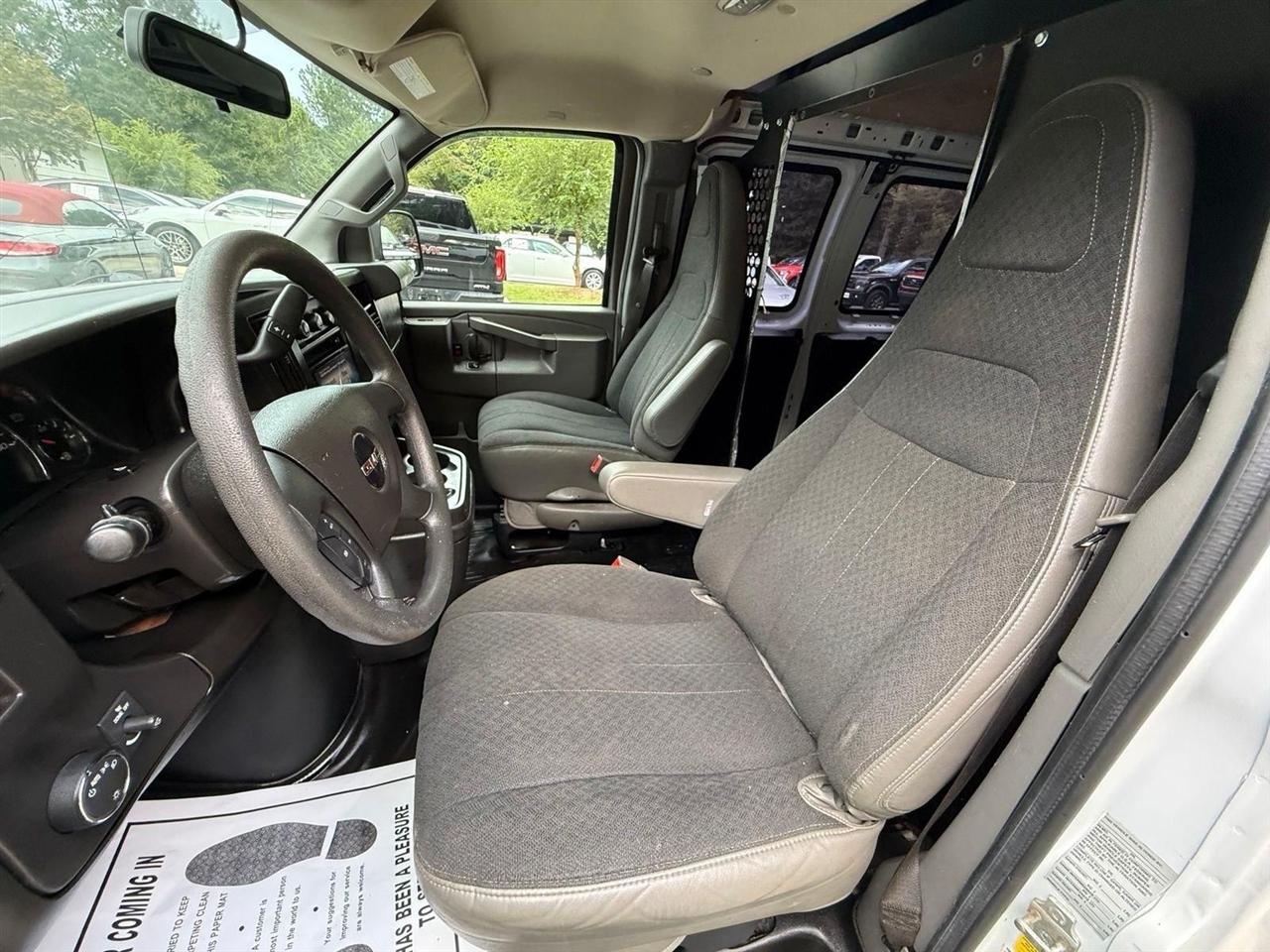 GMC Savana  2021