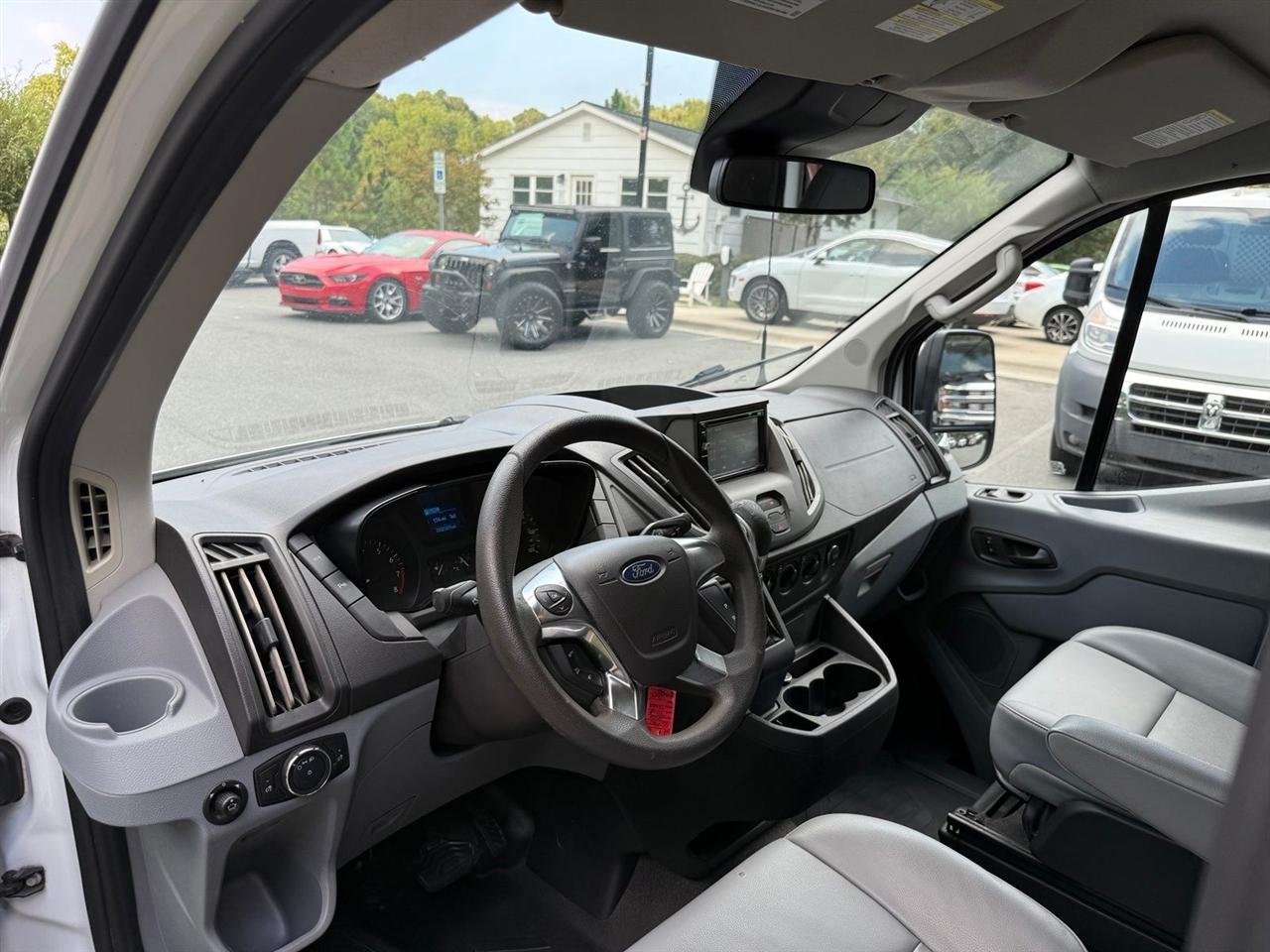 Ford Transit  2016
