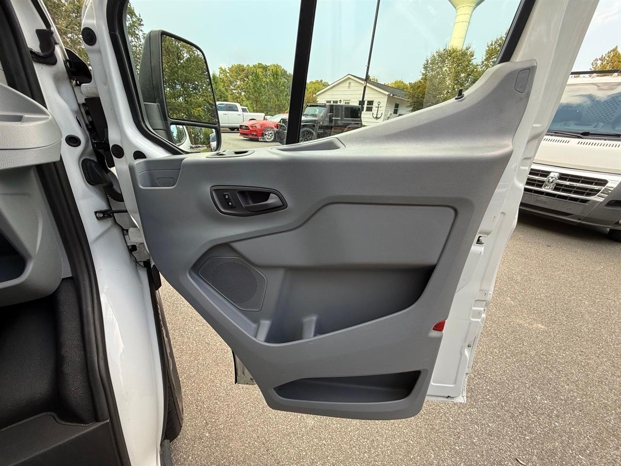 Ford Transit  2016