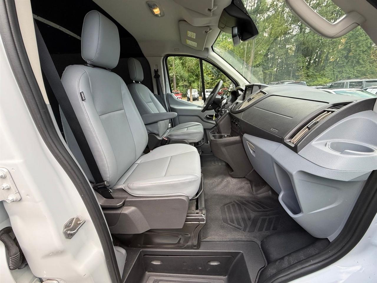 Ford Transit  2016