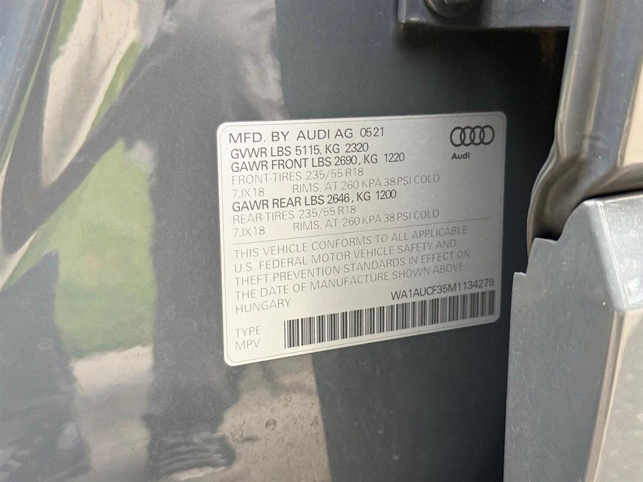 Audi Q3  2021