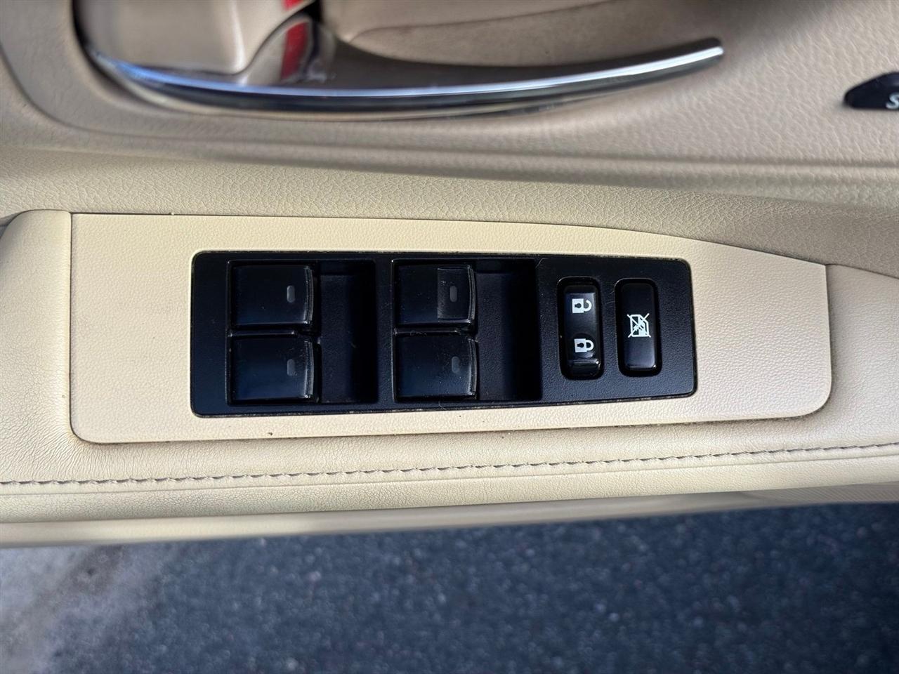 Lexus ES 350  2015