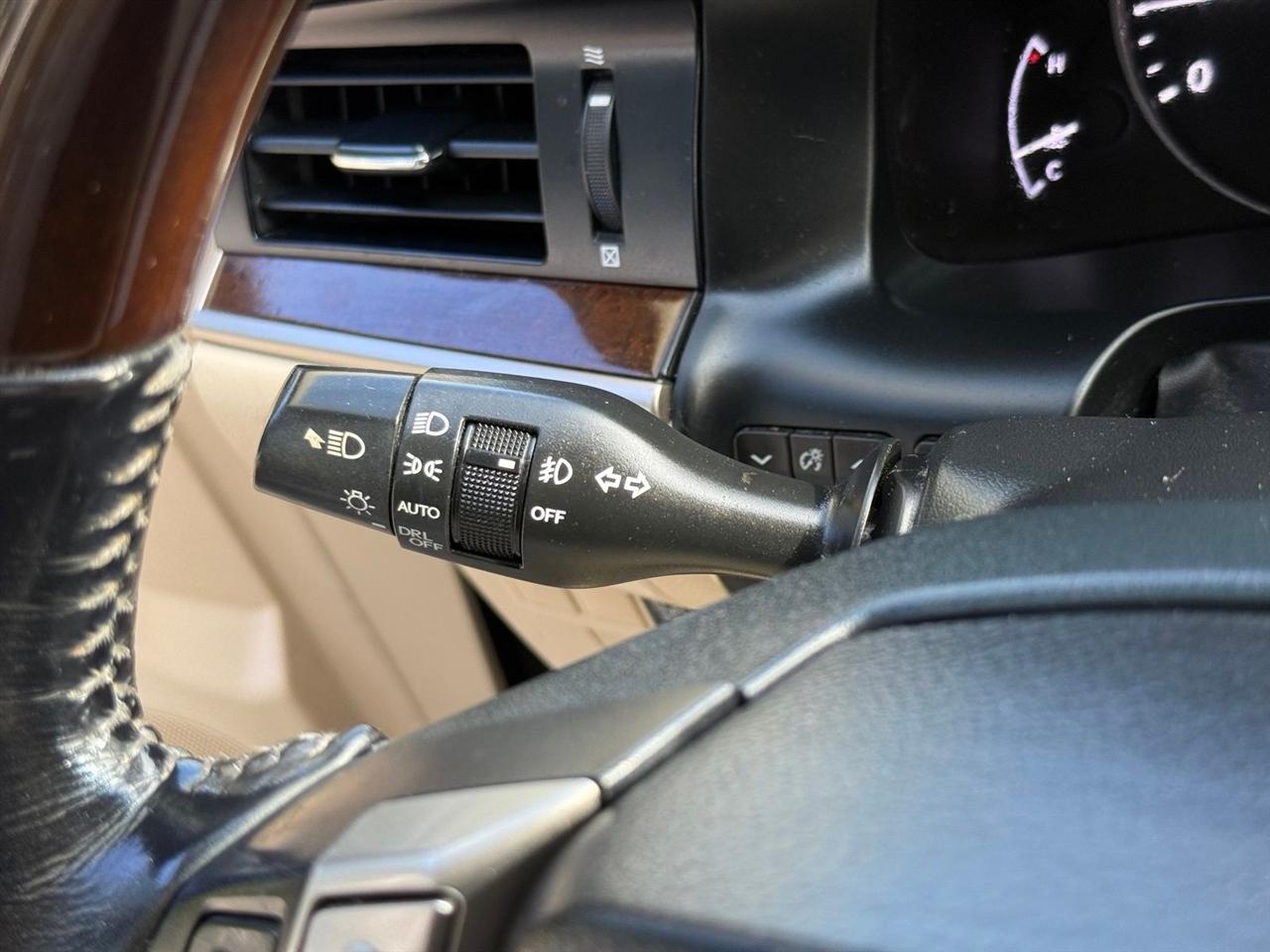 Lexus ES 350  2015