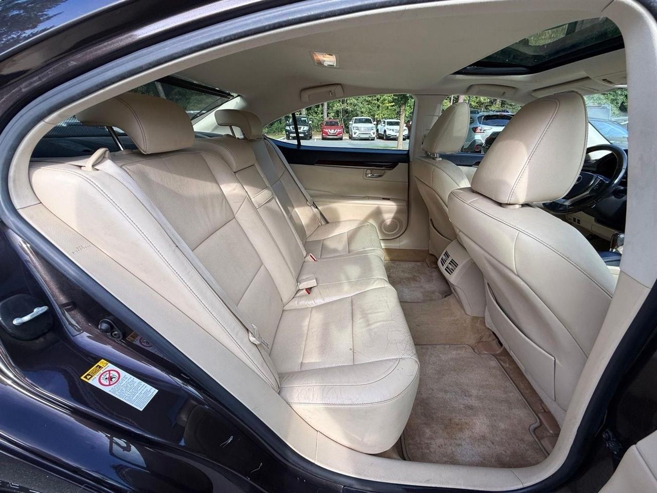 Lexus ES 350  2015