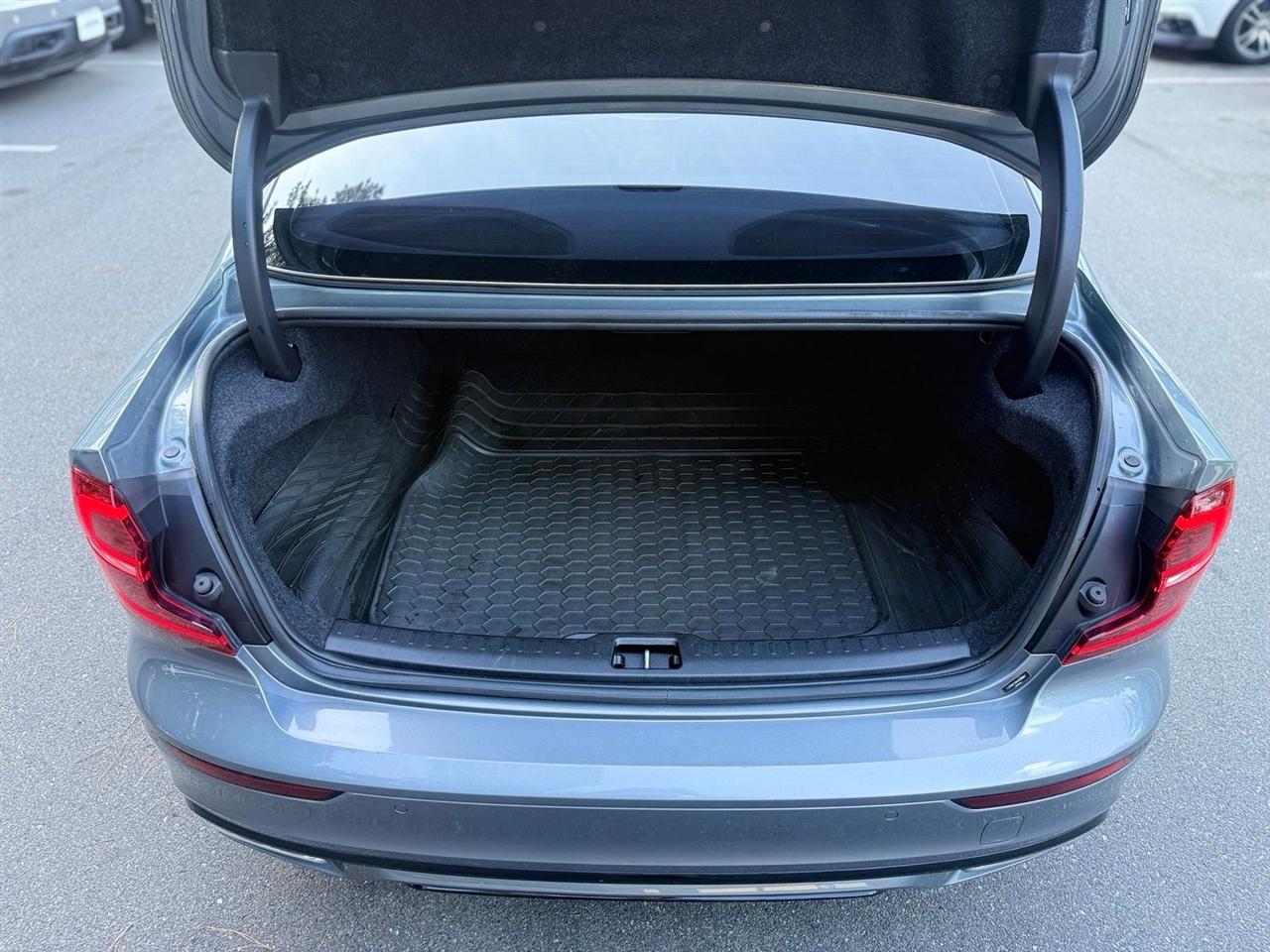 Volvo S60  2021