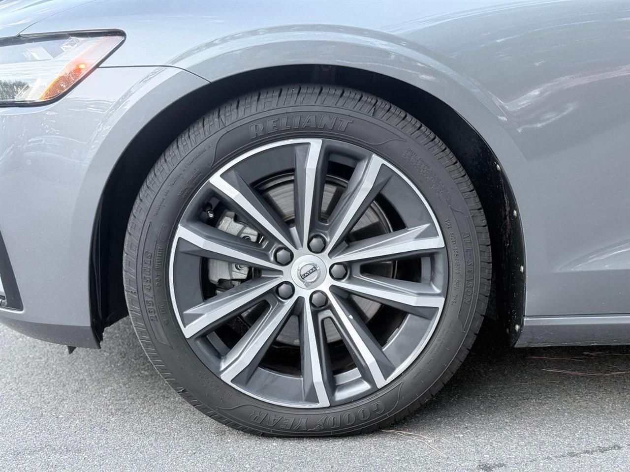 Volvo S60  2021