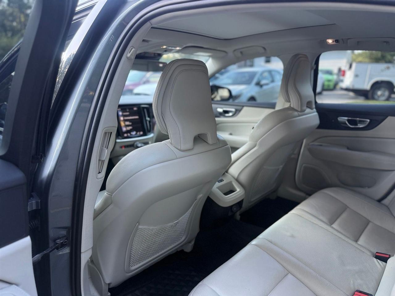 Volvo S60  2021
