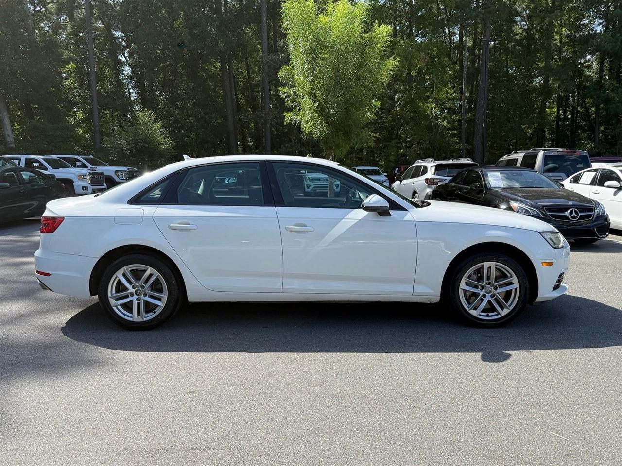 Audi A4  2017
