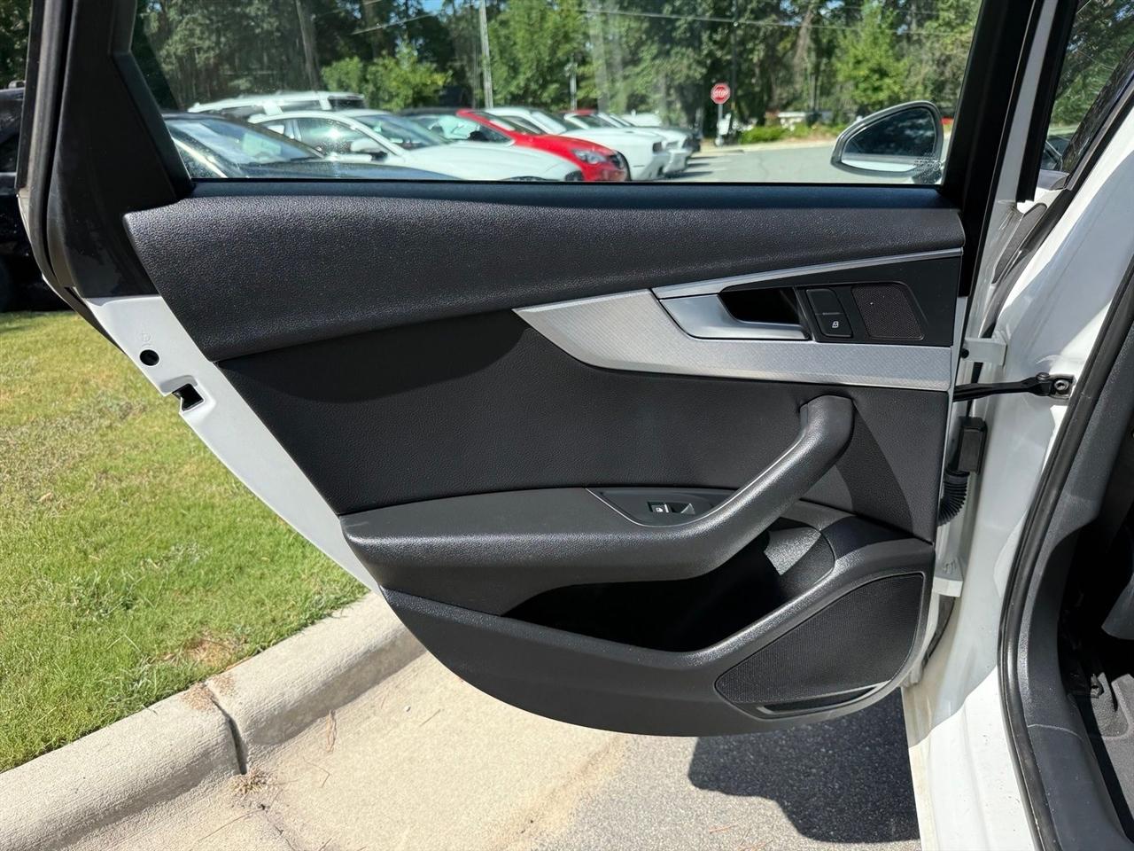 Audi A4  2017