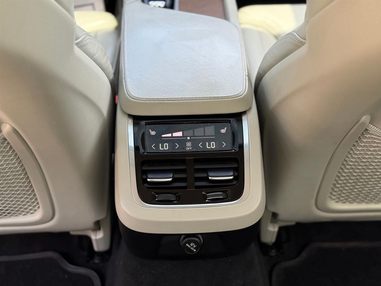 Volvo S90  2017