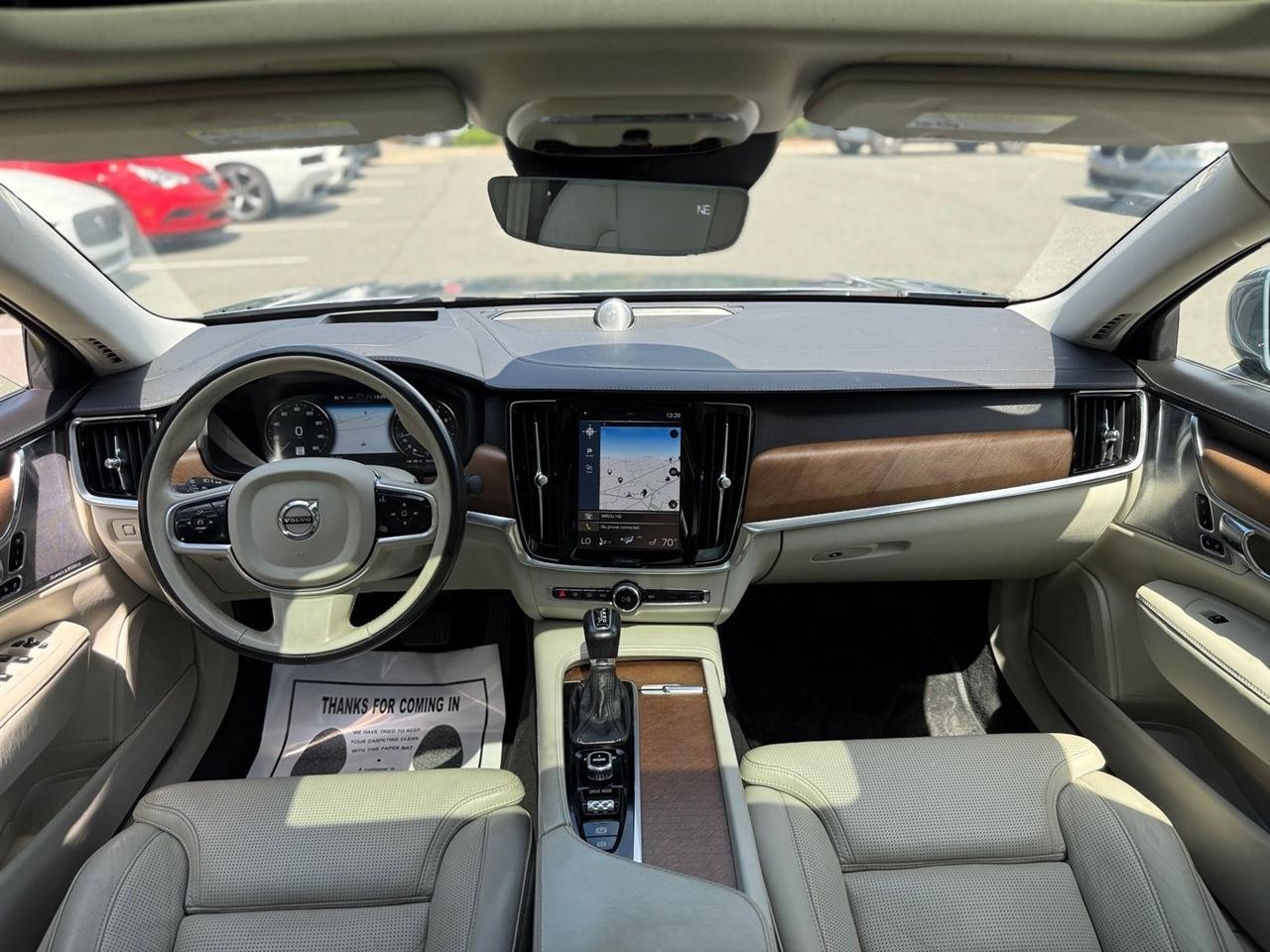 Volvo S90  2017