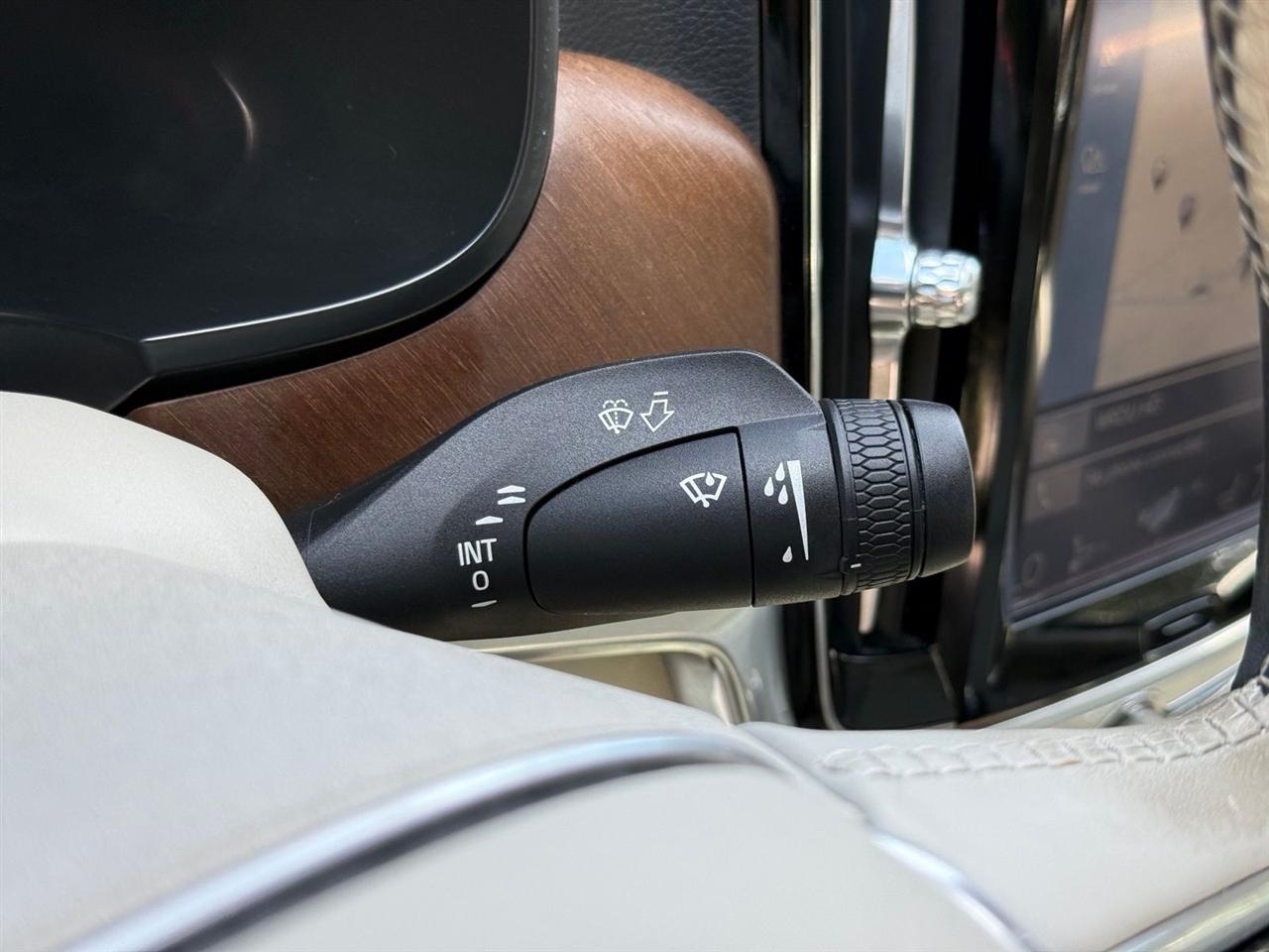 Volvo S90  2017