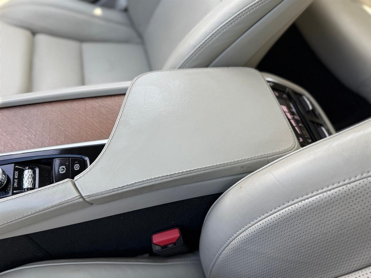 Volvo S90  2017