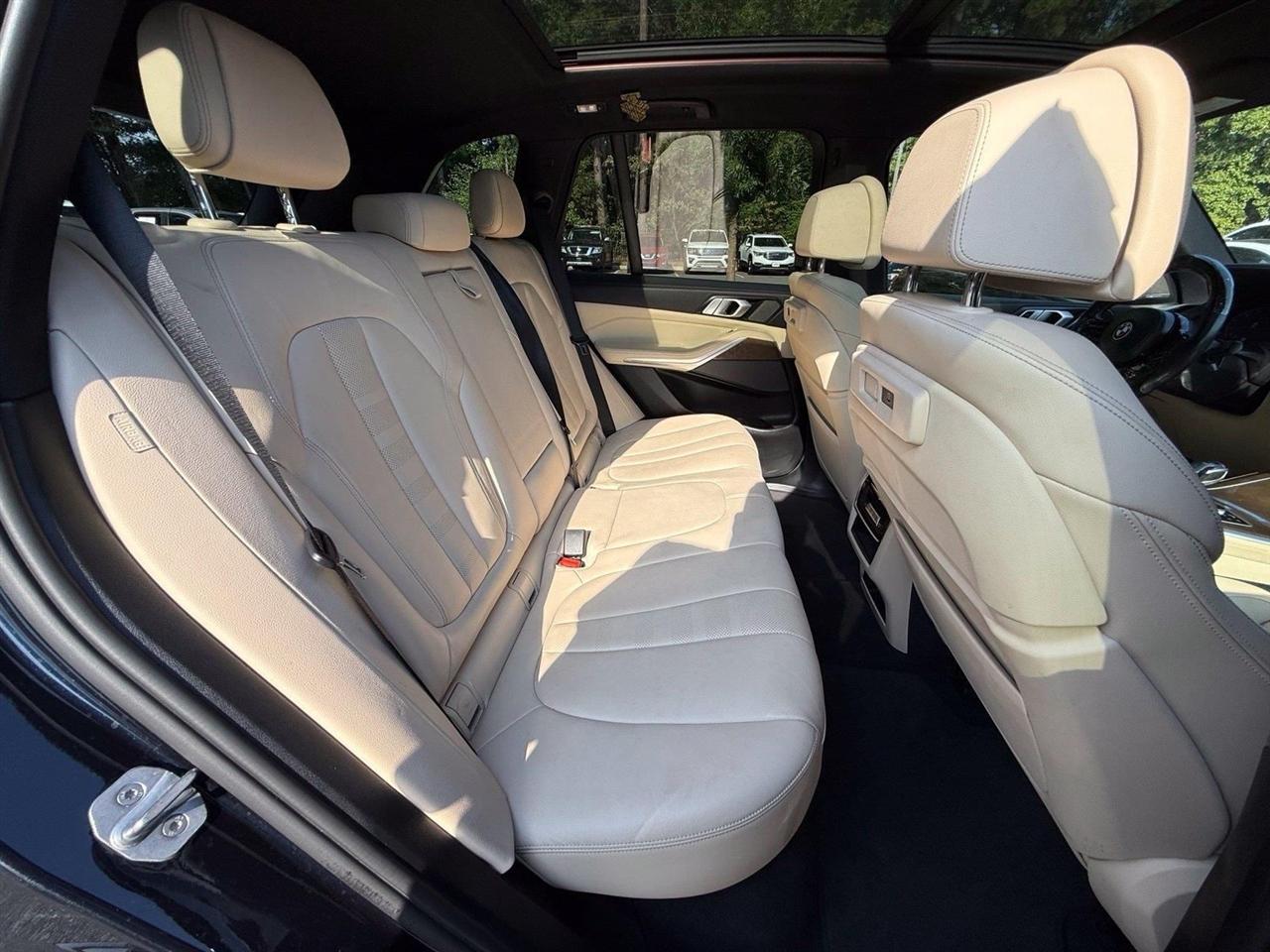 BMW X5  2021
