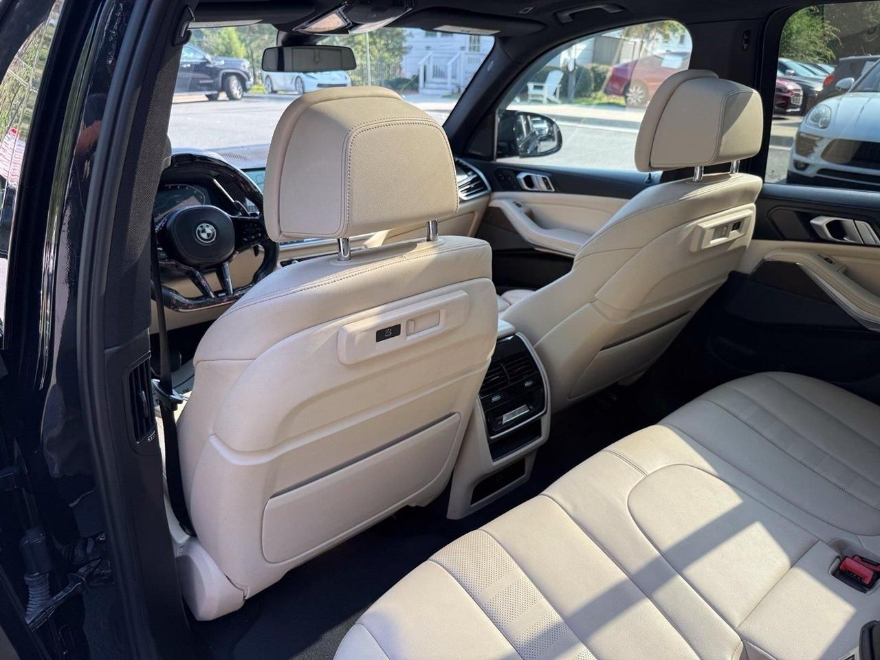 BMW X5  2021