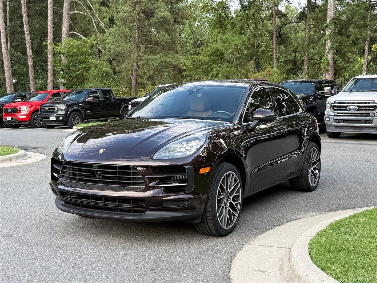 Porsche Macan  2020