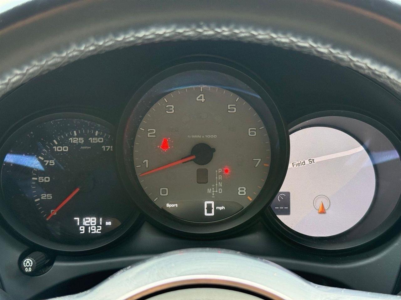 Porsche Macan  2020