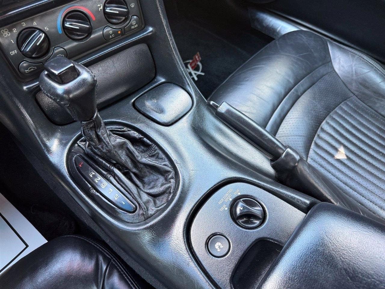 Chevrolet Corvette  1999