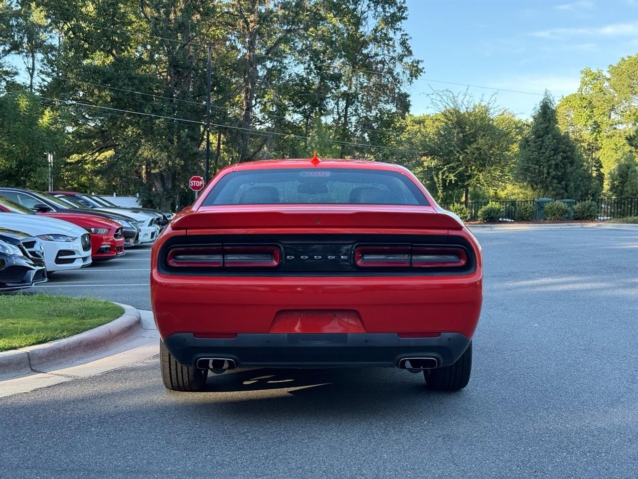 Dodge Challenger  2016