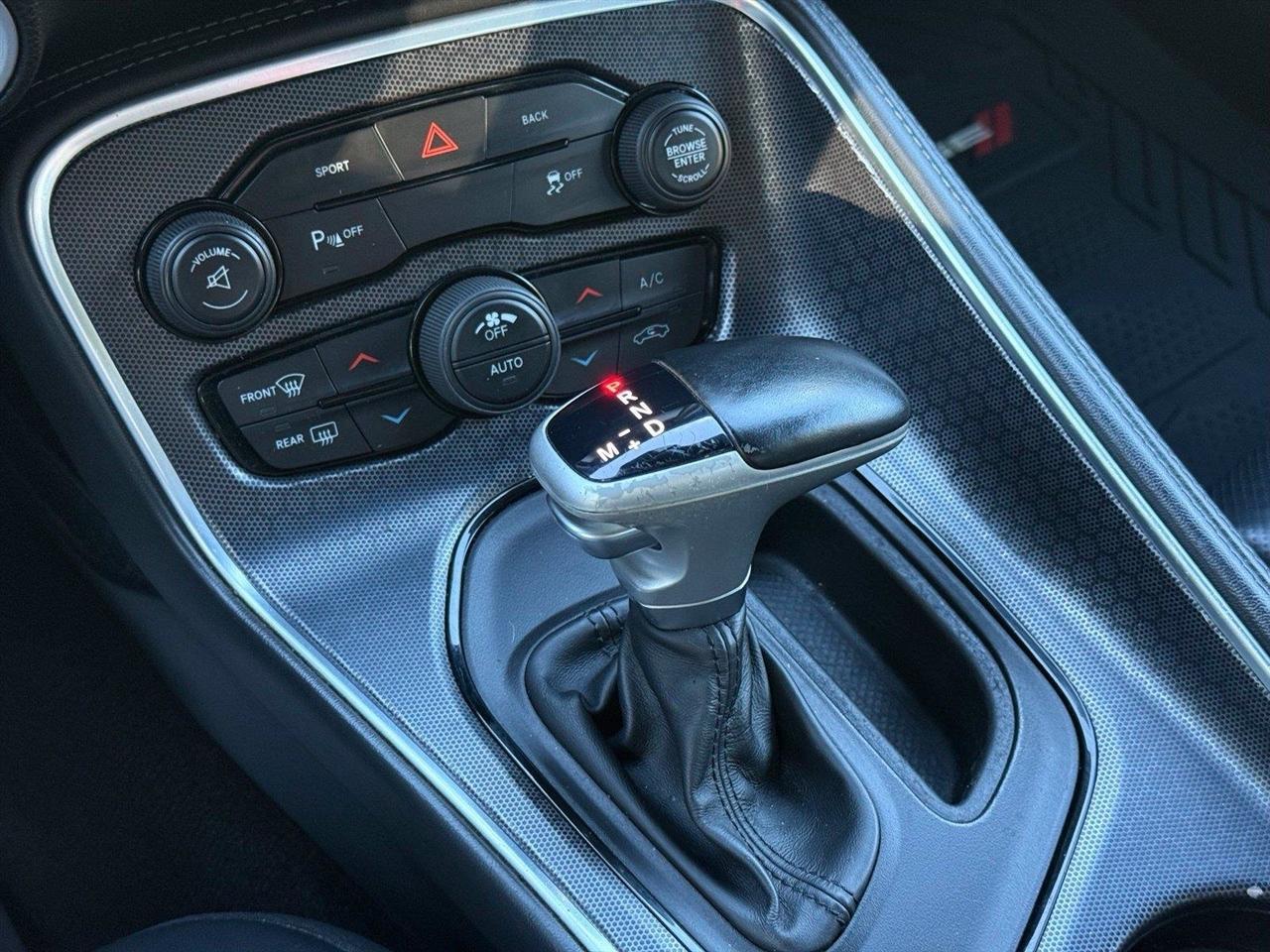 Dodge Challenger  2016