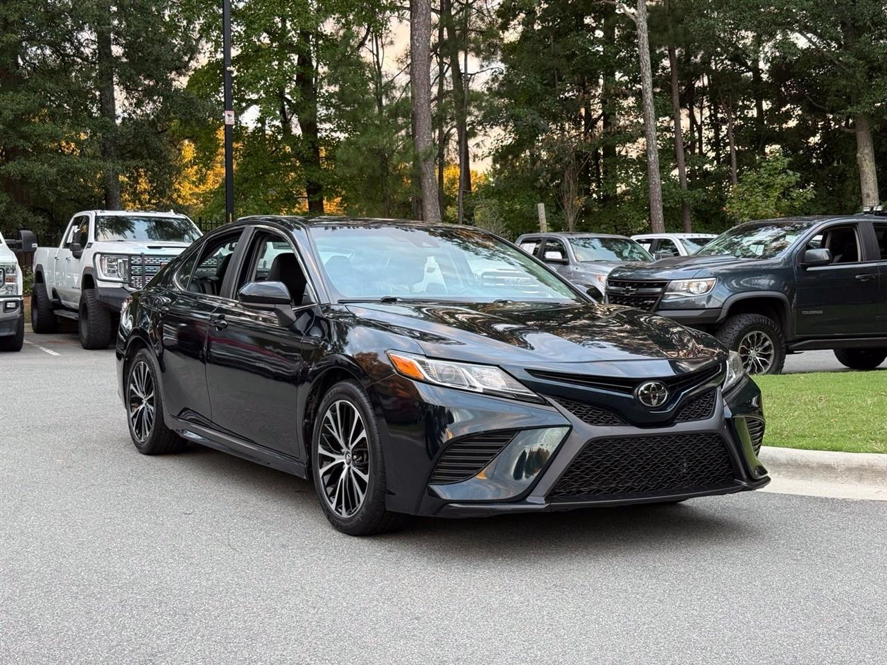 Toyota Camry  2020