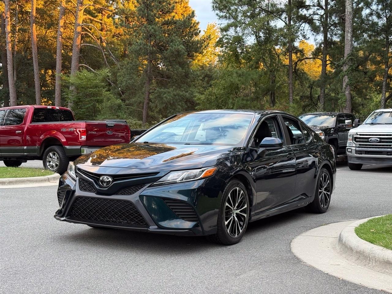 Toyota Camry  2020
