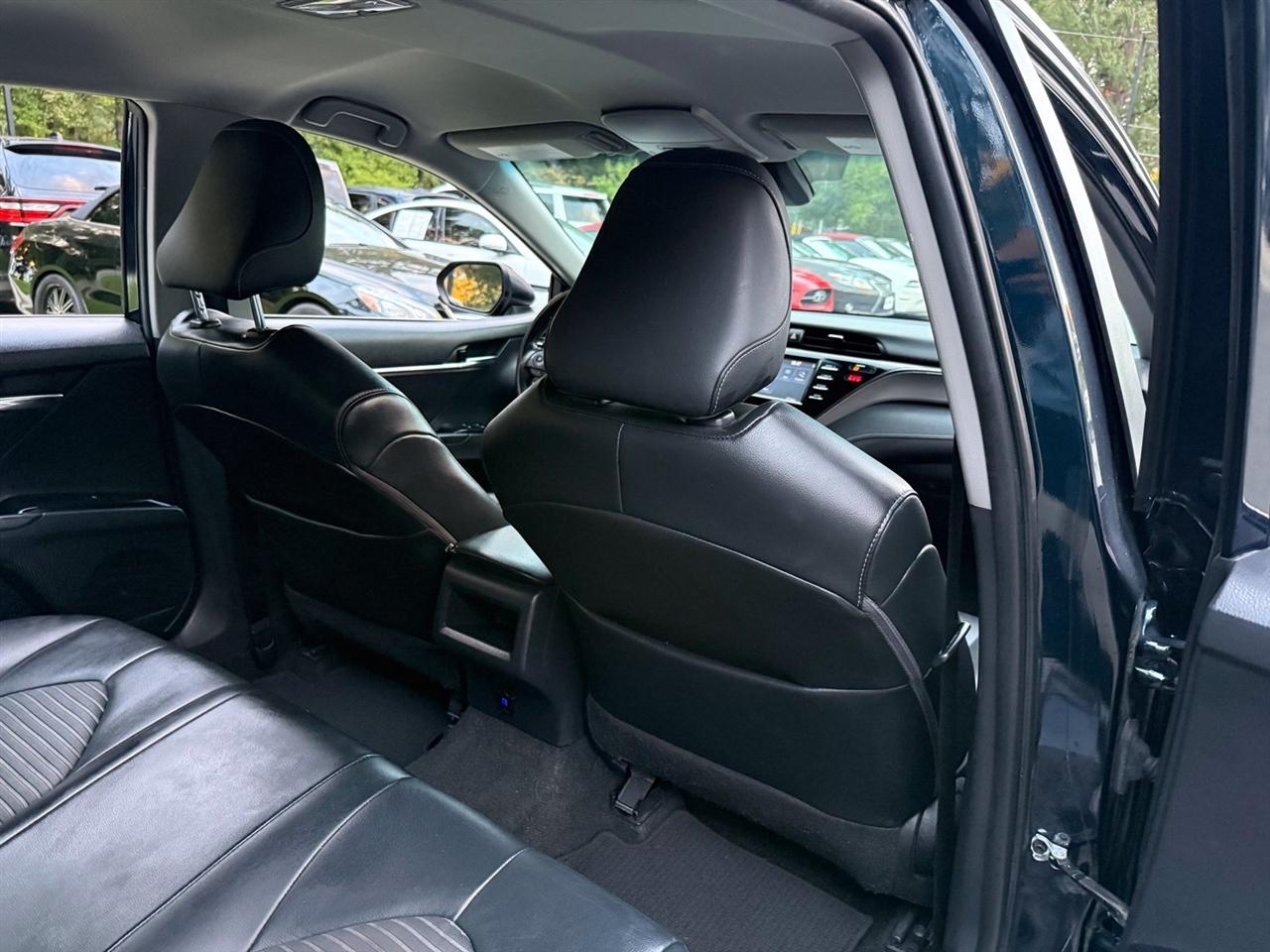 Toyota Camry  2020