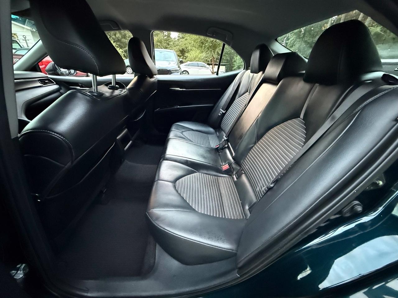Toyota Camry  2020