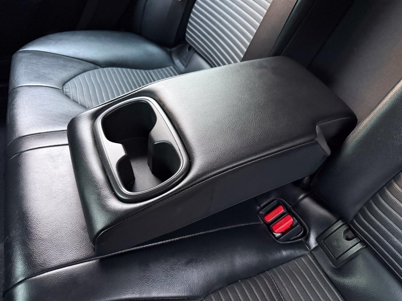 Toyota Camry  2020