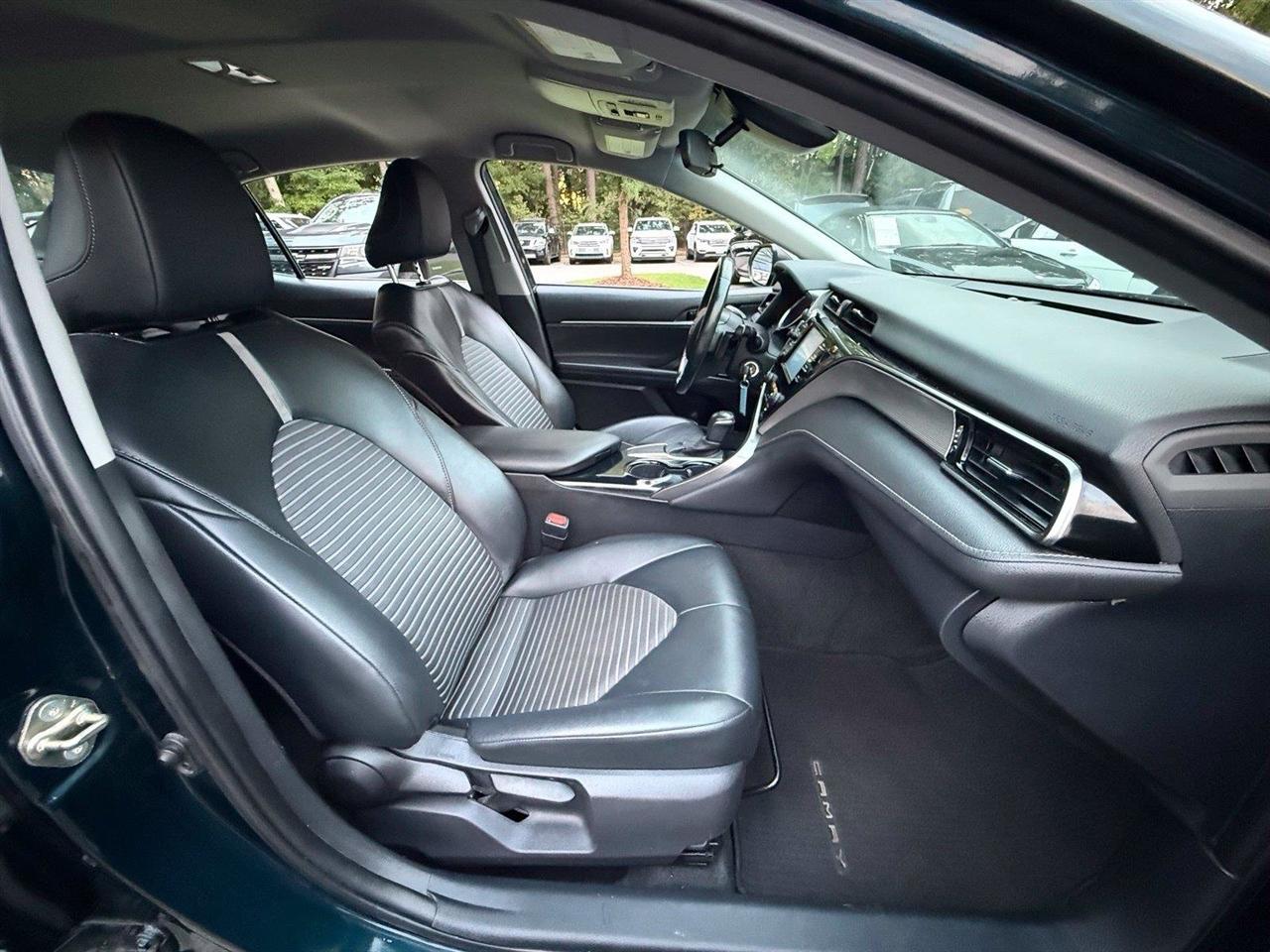 Toyota Camry  2020